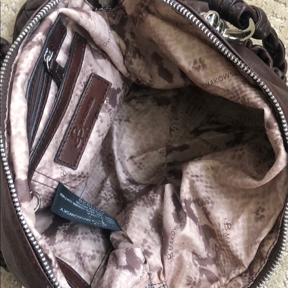 B Makowsky Leather Shoulder Bag - Picture 5 of 6